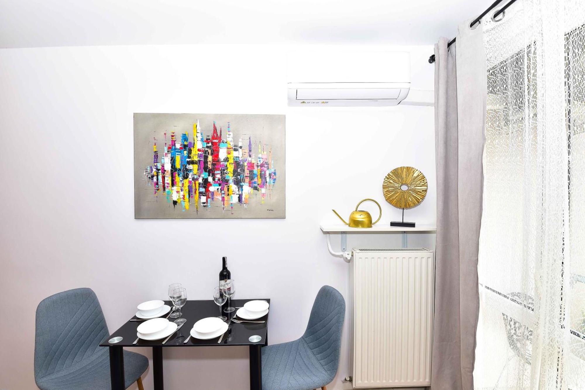Klimat W Sercu Starowki Wrocław Exteriör bild